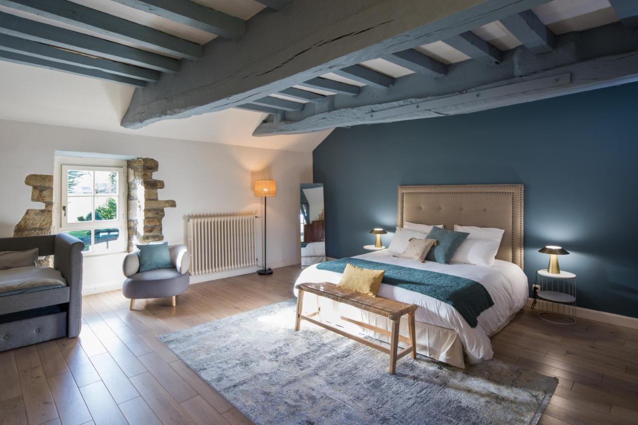 Manoir Du Vau D Arz Gites Et Chambres D Hotes Avec Piscine Malansac Экстерьер фото